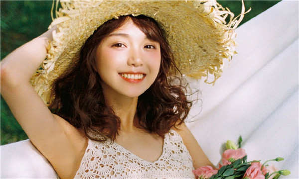 尼勒克私人代怀公司